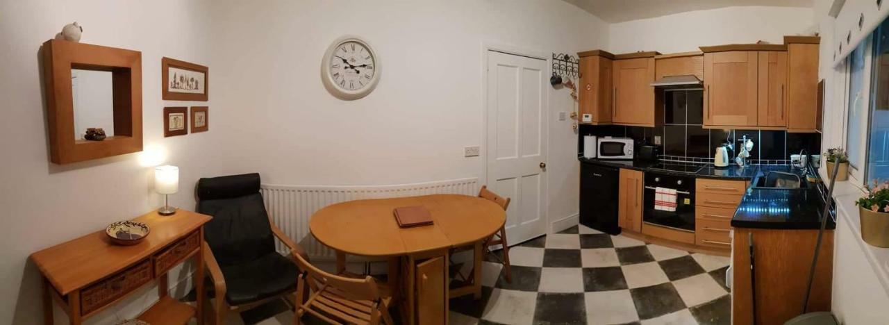 Castle Hill Cottage & Paddlers Retreat Ballywalter Bagian luar foto